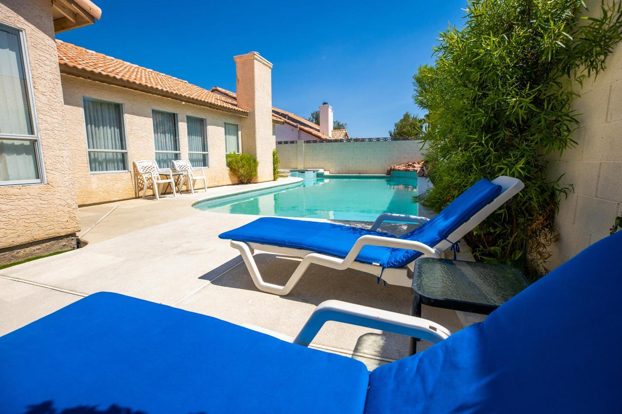 Luxury 1900 Sq Ft House Huge 46 Ft Pool & Hot Spa 拉斯维加斯 外观 照片